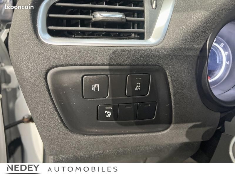 Citroen C4 PureTech 110ch Millenium (image 19)