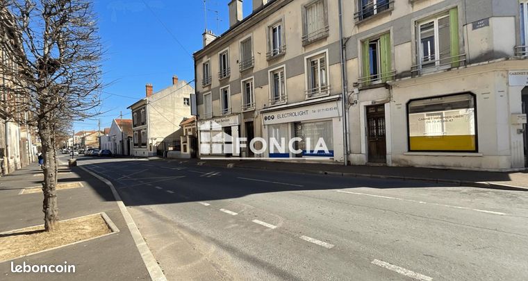 https://img.leboncoin.fr/api/v1/lbcpb1/images/24/db/dc/24dbdcf12990e489150ff2a639eb9a15f635a27f.jpg?rule=ad-image