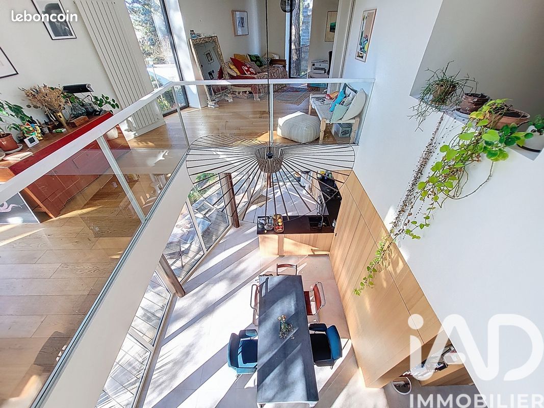 Maison 9 pièces 210 m² · à Arradon · 210 m² · 1 350 000 €