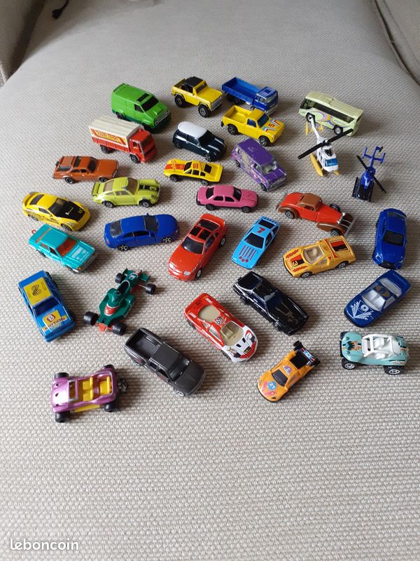 Petites voitures diverses (image 1)