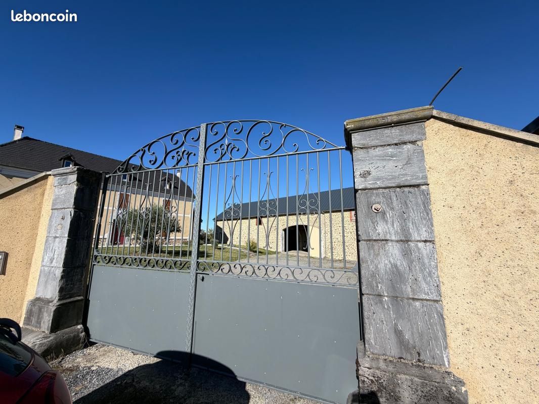 Maison 5 pièces 211 m² · à Lourenties · 211 m² · 1 500 €/mois