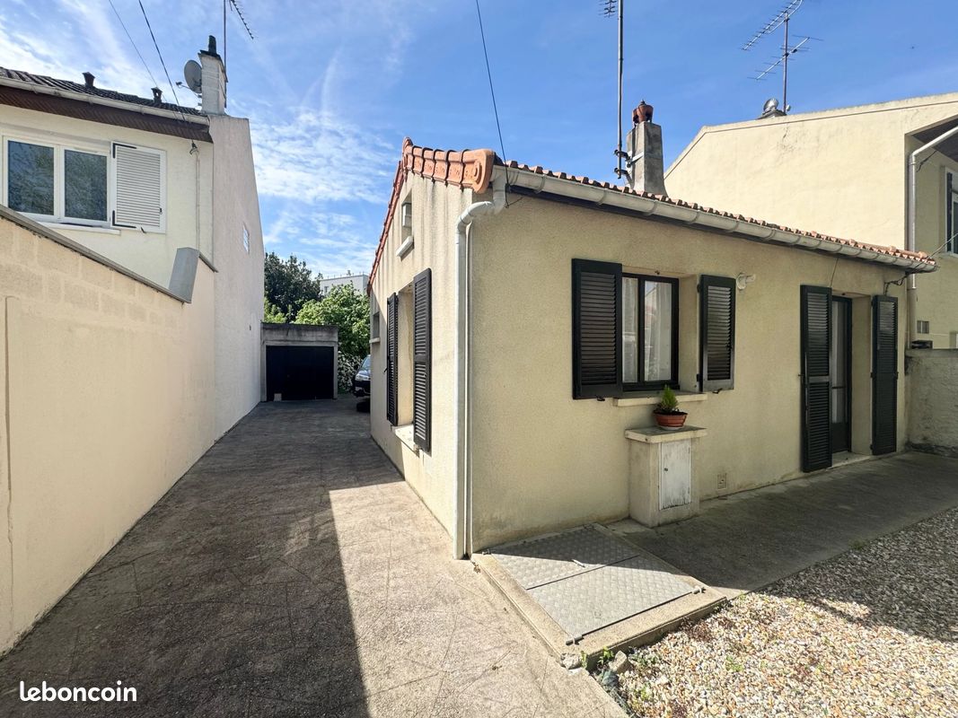 Maison 3 pièces 54 m² · au Blanc-Mesnil · 54 m² · 245 000 €