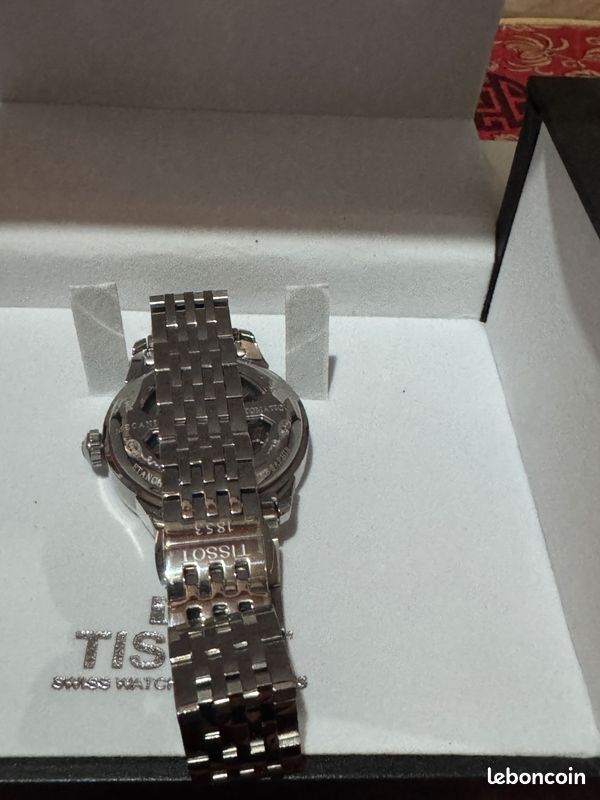 Montre Tissot automatique en acier pour homme (image 4)