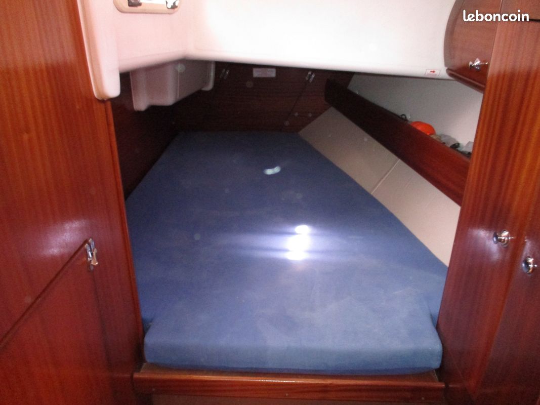 Bavaria 36 cruiser moteur change + place (image 5)