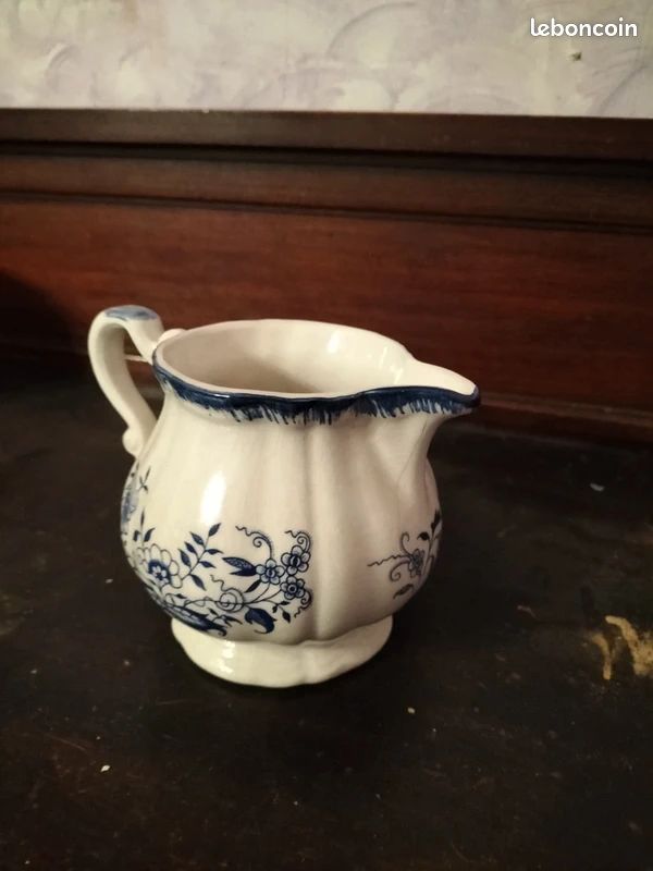 Ancien pot a lait lancaster (image 1)