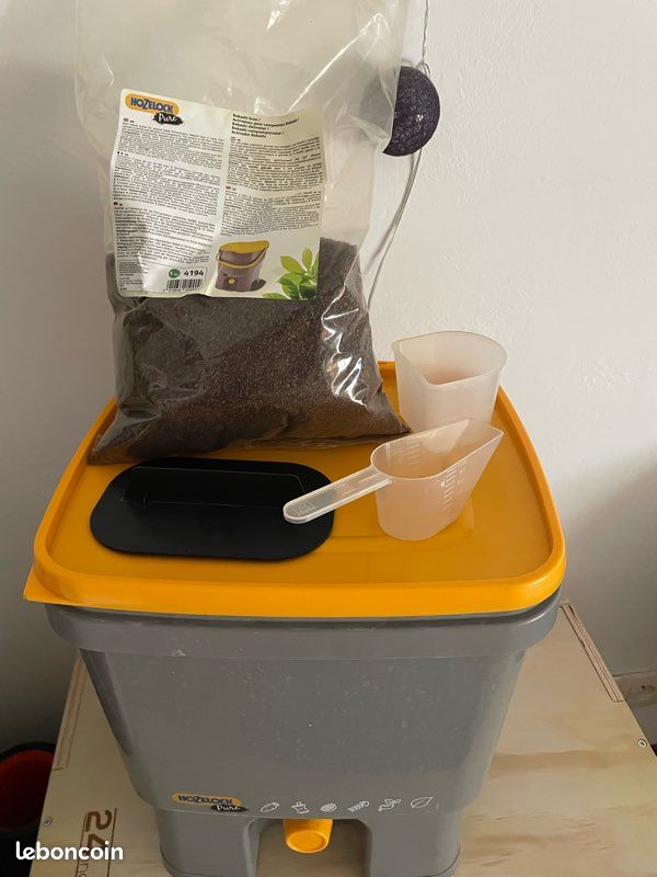 Composteur Bokashi Pure Hozelock 15L - Fabriqué En France, Compost Rapide Et Engrais Liquide