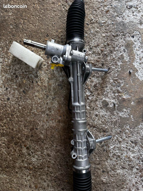 Crémaillère de direction hydraulique Peugeot 308 Citroën berlingo (image 2)