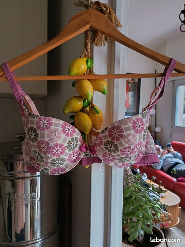 Soutien-gorge 90C (image 2)