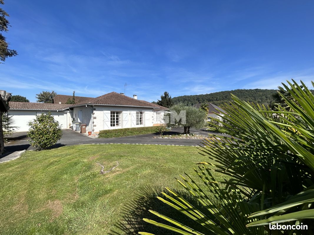 Maison 5 pièces 139 m² · à Gan · 139 m² · 379 000 €