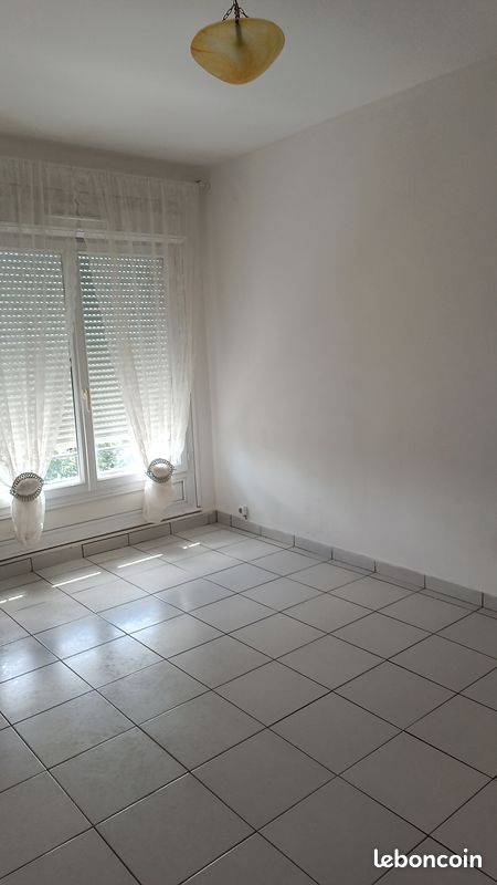 Appartement 2 pièces 45 m² · à Aulnay-sous-Bois · 45 m² · 1 000 €/mois