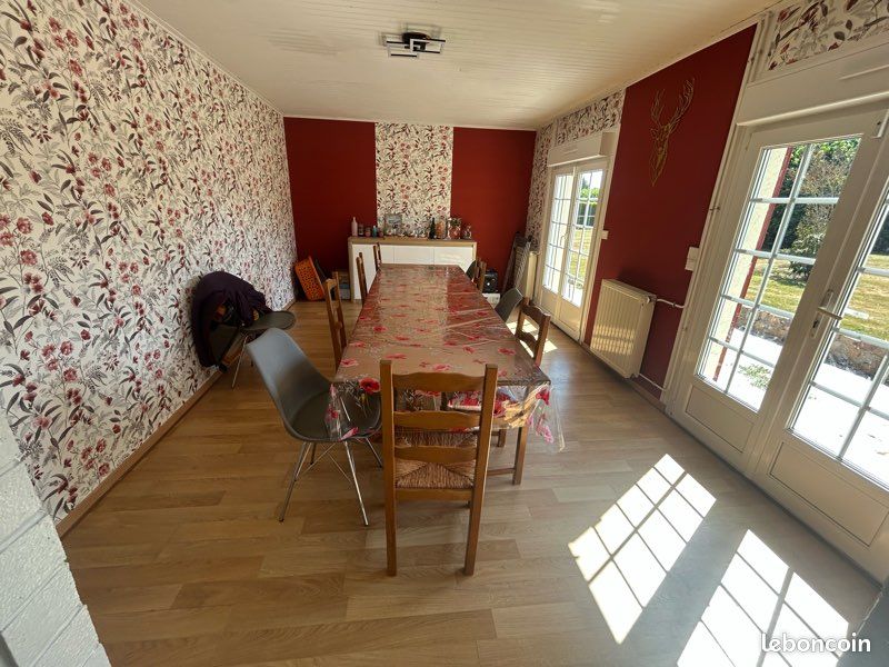 Maison de campagne avec 3900m2 de terrain (image 2)