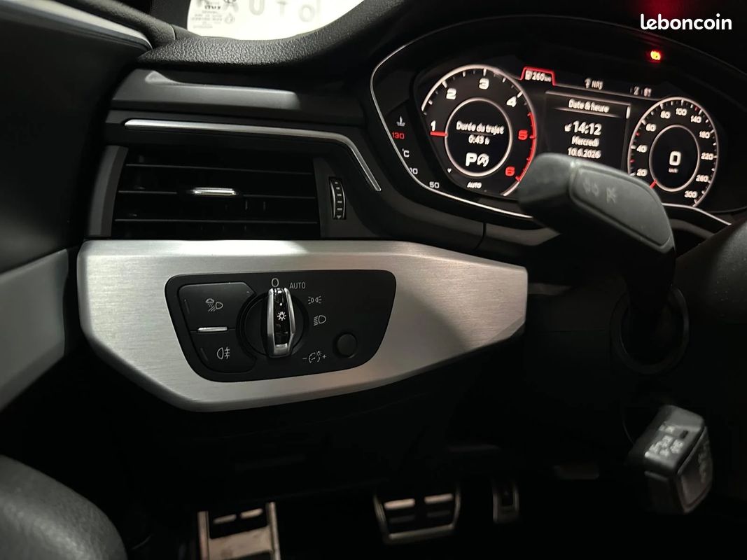 AUDI A4 AVANT 2.0 TDI 150 S tronic 7 S line *COURROIE DE DISTRIBUTION CHANGEE*RÉVISION À JOUR*VIDANGE BOITE (image 33)