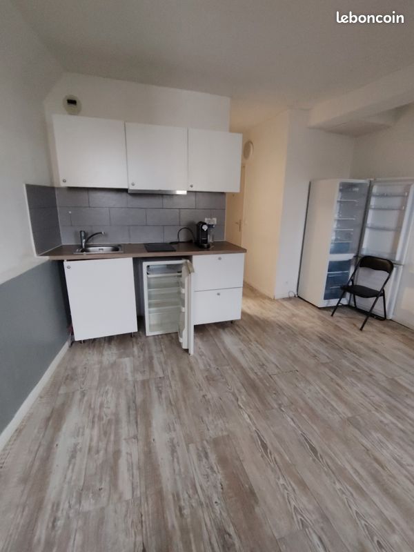 Appartement 1 pièce 28 m² · à Enghien-les-Bains · 28 m² · 800 €