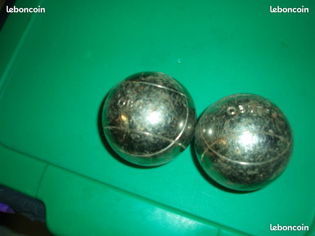 Boule de pétanque obut (image 1)