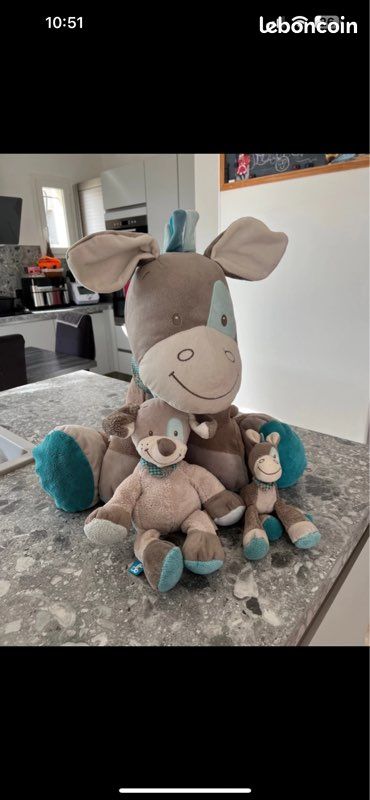 Lot de 3 peluches Gaston et Cyril (image 1)