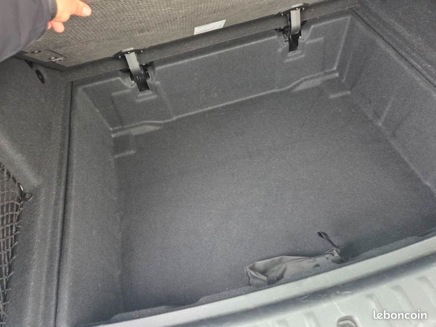 BMW X1 (U11) 2.0 18D 136cv BVA7 SDrive PACK TOIT Ouvrant Hayon EL. 1ère Main (image 15)