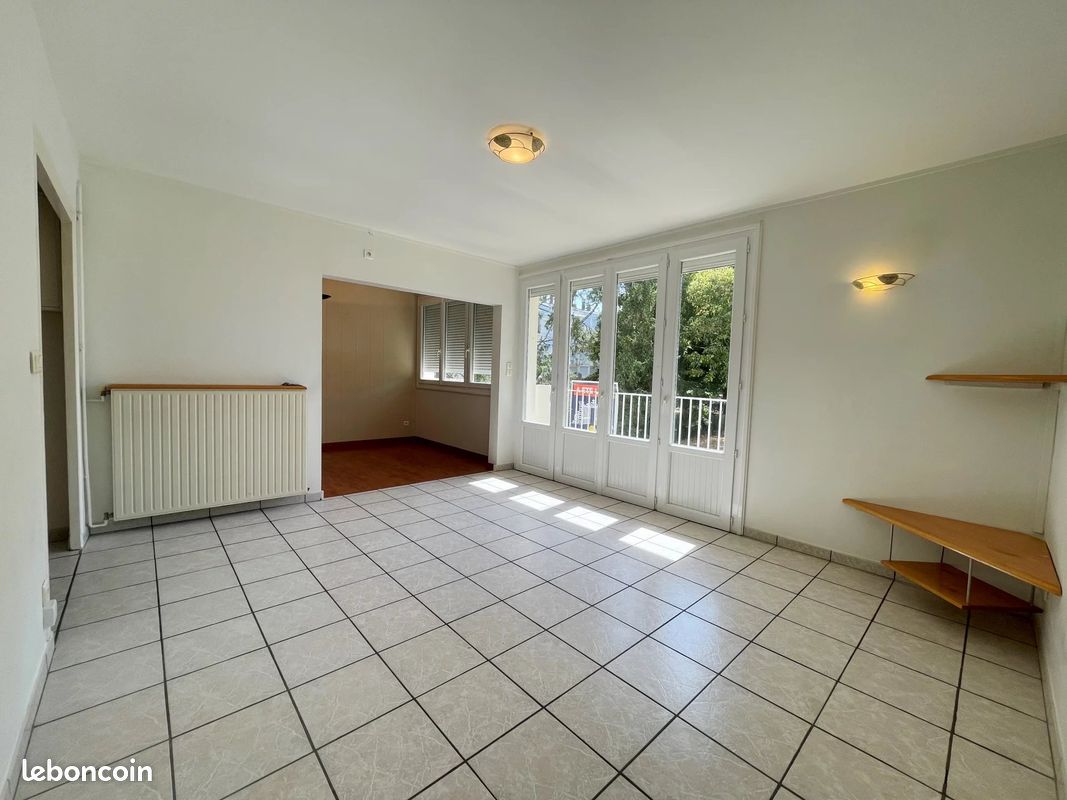 Appartement 5 pièces 79 m² (image 1)