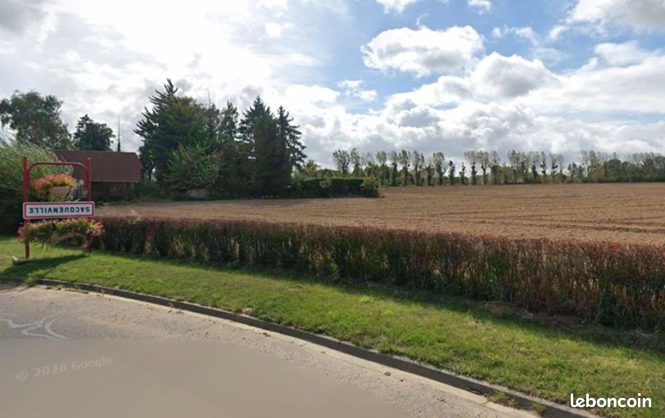 Terrain 1 388 m² Sacquenville · 70 000 €