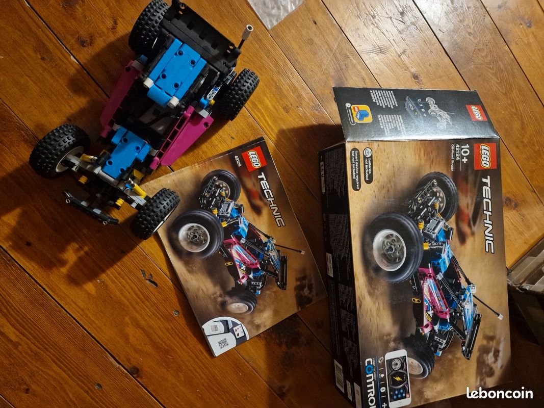 Lego 42124 (image 1)