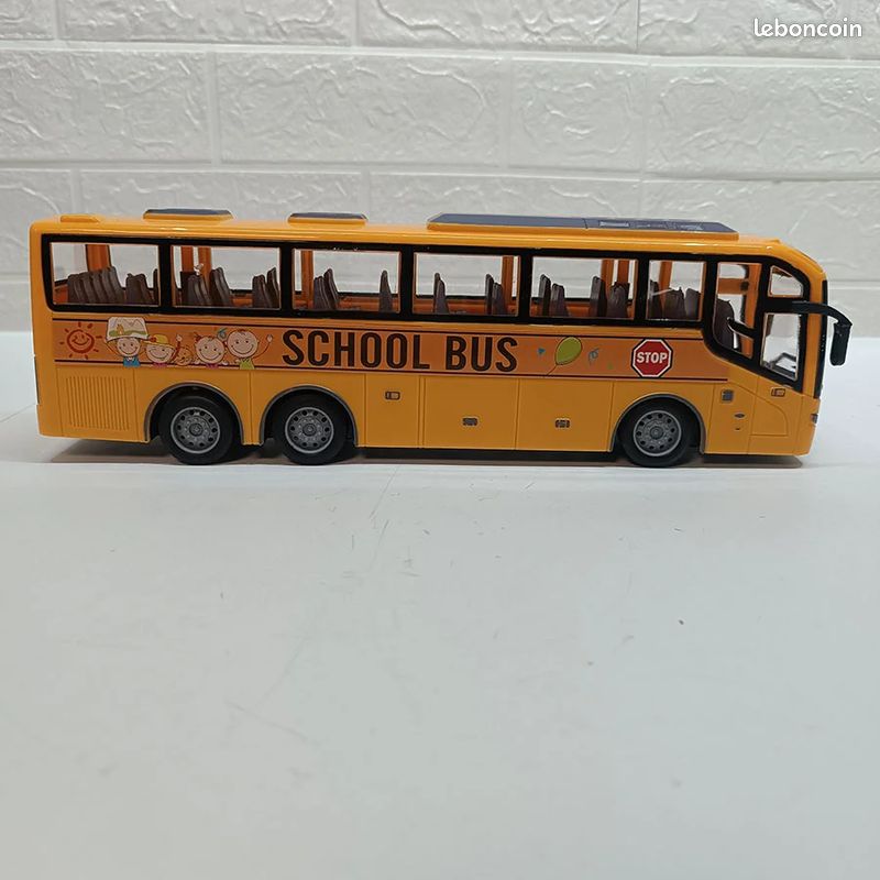 Rouge - Modèle De Bus Télécommandé Avec Lumière Réaliste Pour Enfants, 1-30G, City Express, Haute Vitesse, 4 - Jeux - Jouets