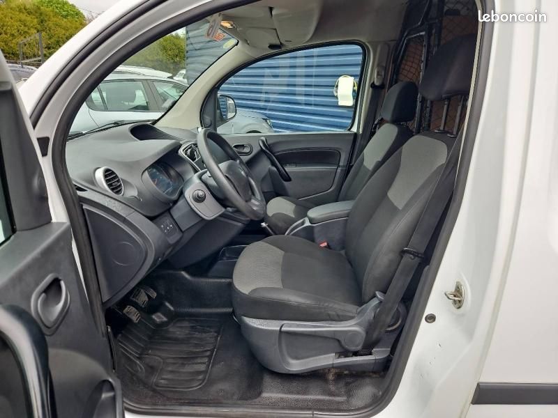 Renault Kangoo Express Compact 1.5 dCi 75ch Grand Confort (image 4)