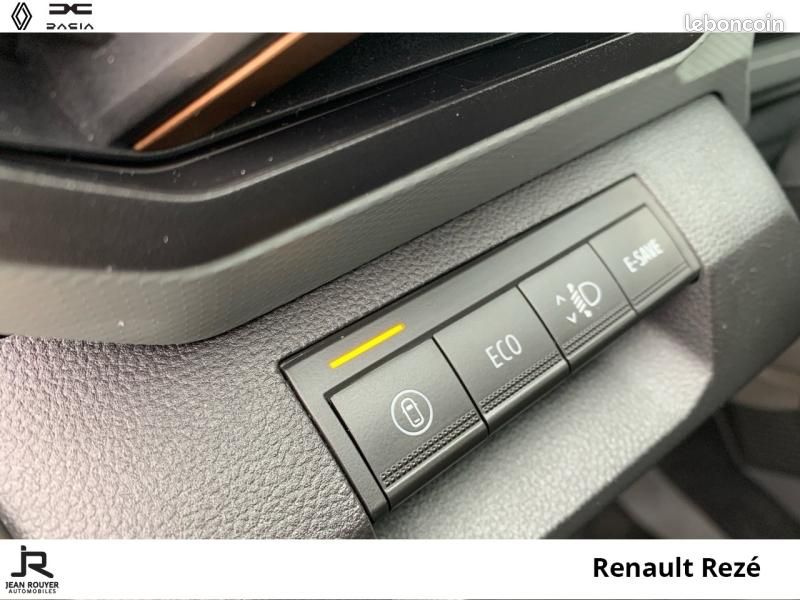 Dacia Bigster 1.8 hybrid 155ch Extreme (image 20)