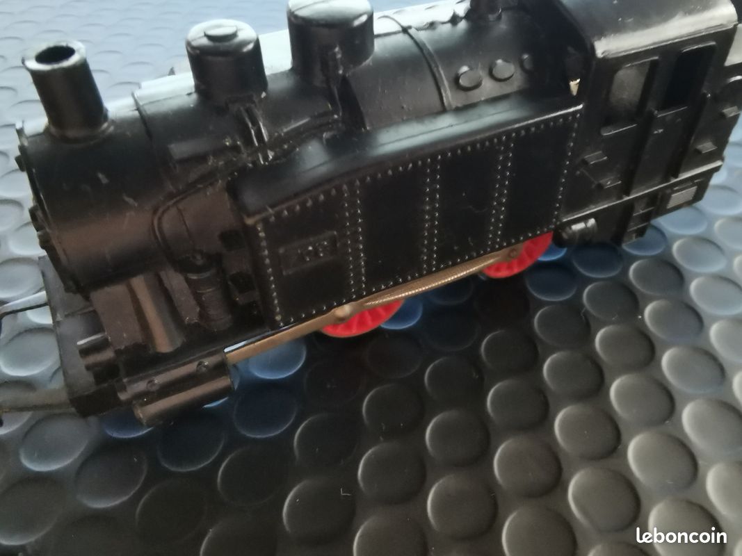 Locomotive JOUEF 708 - Non Bloquée, Non Fonctionnelle, Pour Pièces - Occasion, Alimentation 12V