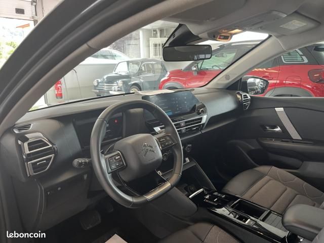 Citroën C4 BlueHDi 130 EAT8 Plus (image 16)