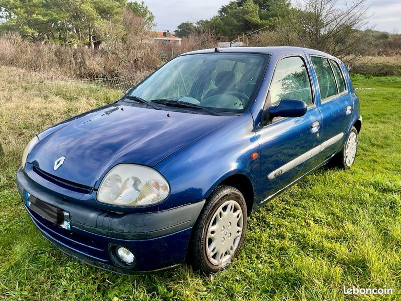 Clio2 1,4l RXE 75cv - Voitures