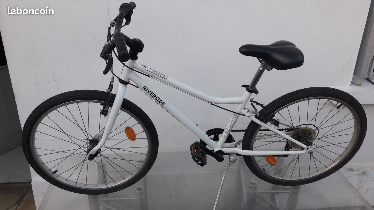Vélo VTC enfant BITWIN Riverside 100 mixte blanc taille 24 pouces (image 1)