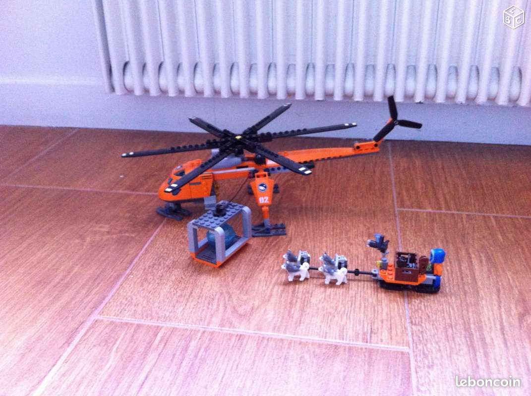 Lego city hélicoptère arctique (image 1)