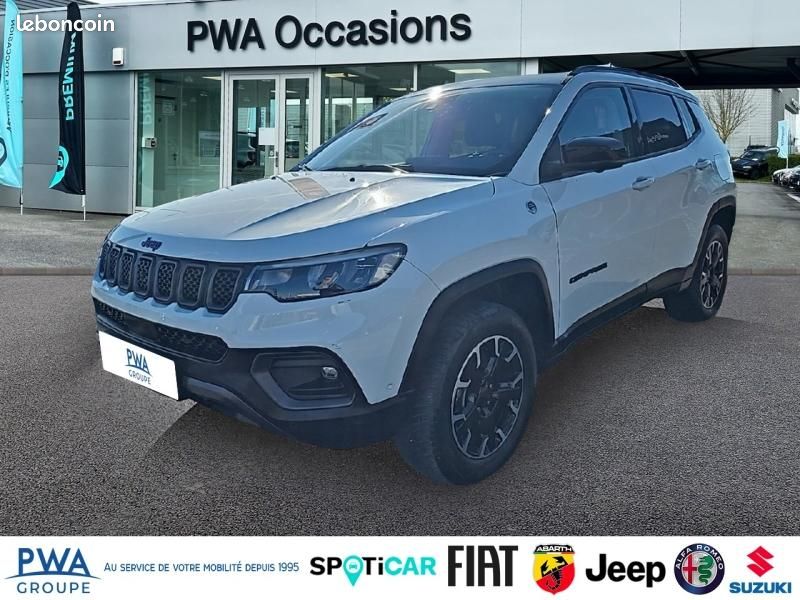 Jeep Compass 1.3 Turbo T4 240ch PHEV 4xe Trailhawk AT6 eAWD (image 1)