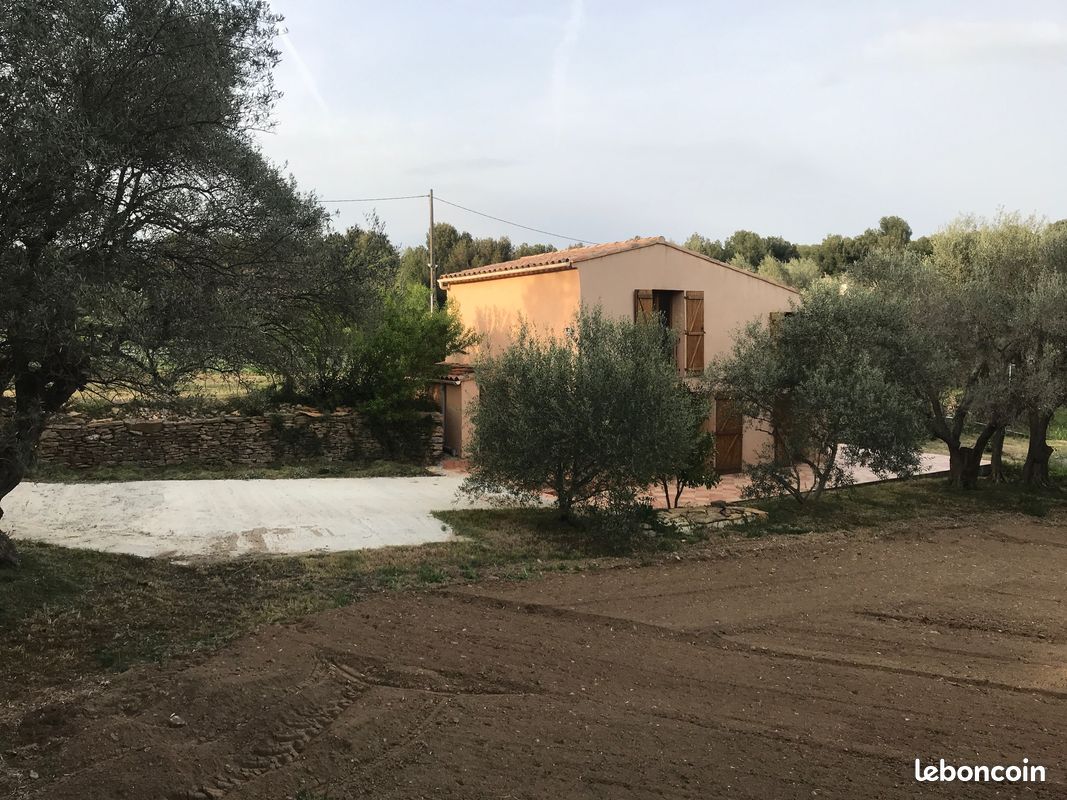 Maison 3 pièces 67 m² · à Saint-Cyr-sur-Mer · 67 m² · 1 590 €/mois