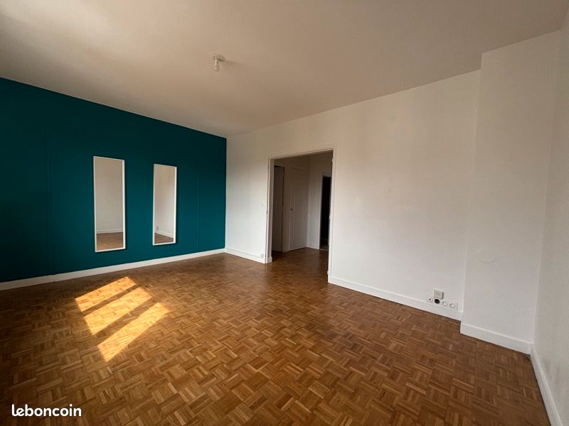 Appartement 5 pièces 99 m² · à Tours · 99 m² · 1 299 €/mois