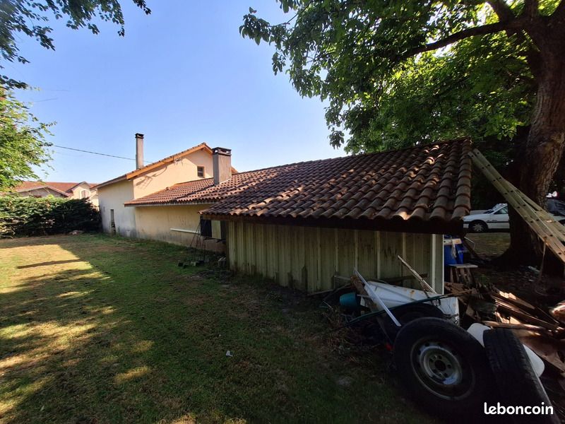 Maison 1 pièce 120 m² · à Plaisance · 120 m² · 69 000 €