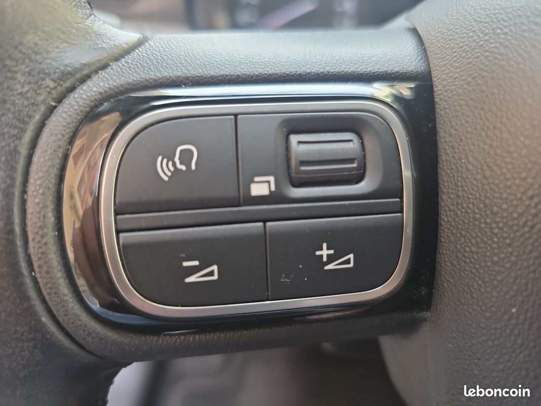 CITROEN C3 C3 PureTech 82 SS BVM5 Shine (image 19)