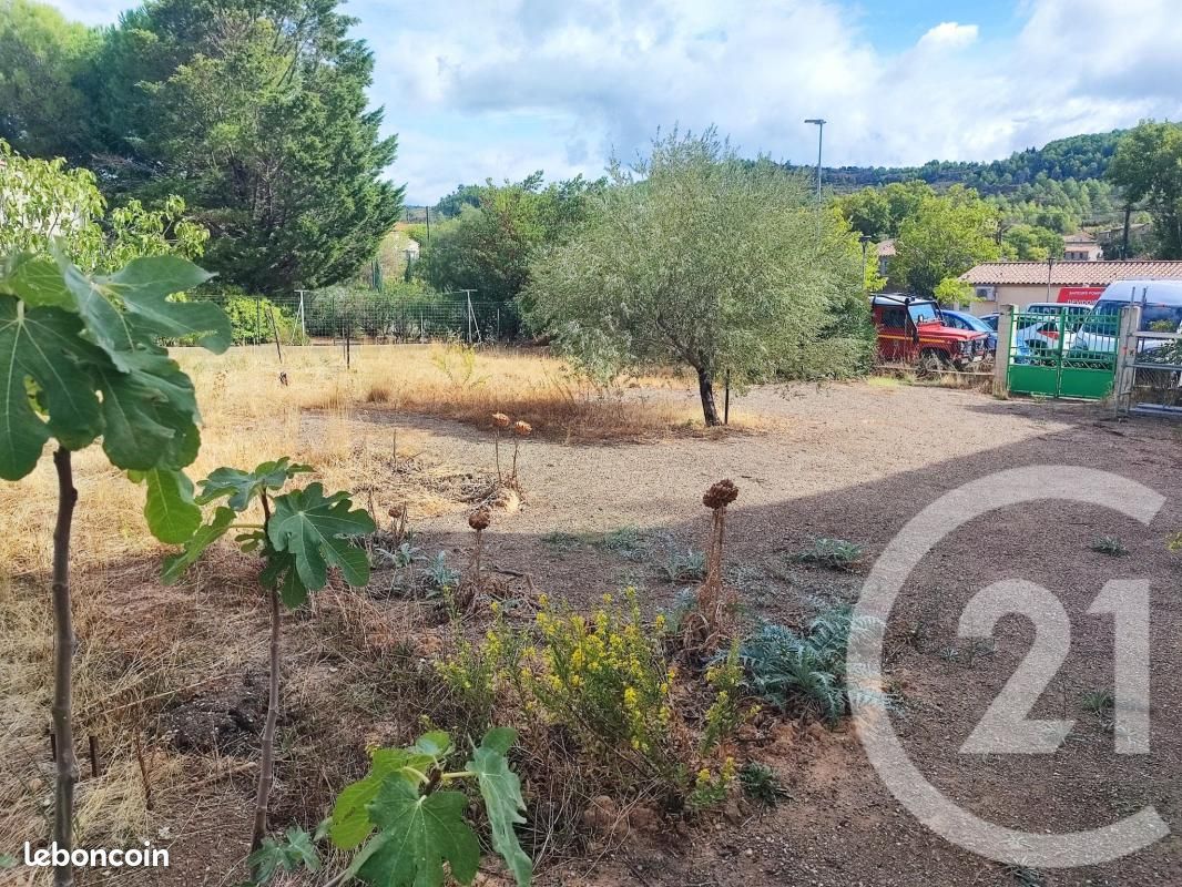 Terrain 443 m² · à Félines-Minervois · 46 000 €