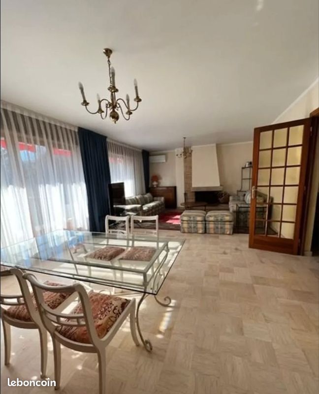 Appartement 5 pièces 131 m² · à Échirolles · 131 m² · 1 630 €/mois
