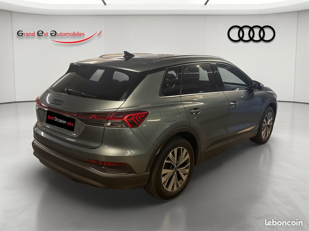 AUDI Q4 e-tron 40 204 ch 82 kWh Executive (image 5)
