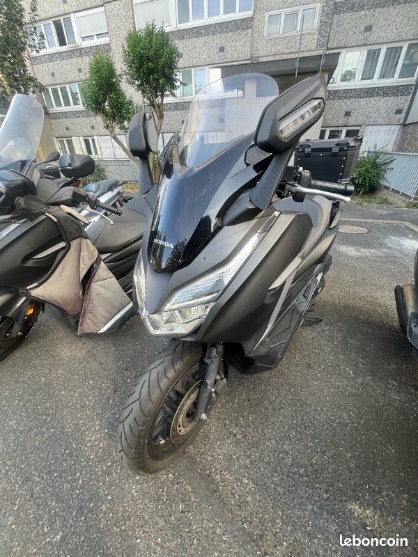 Honda forza 125 abs 2019 (image 1)