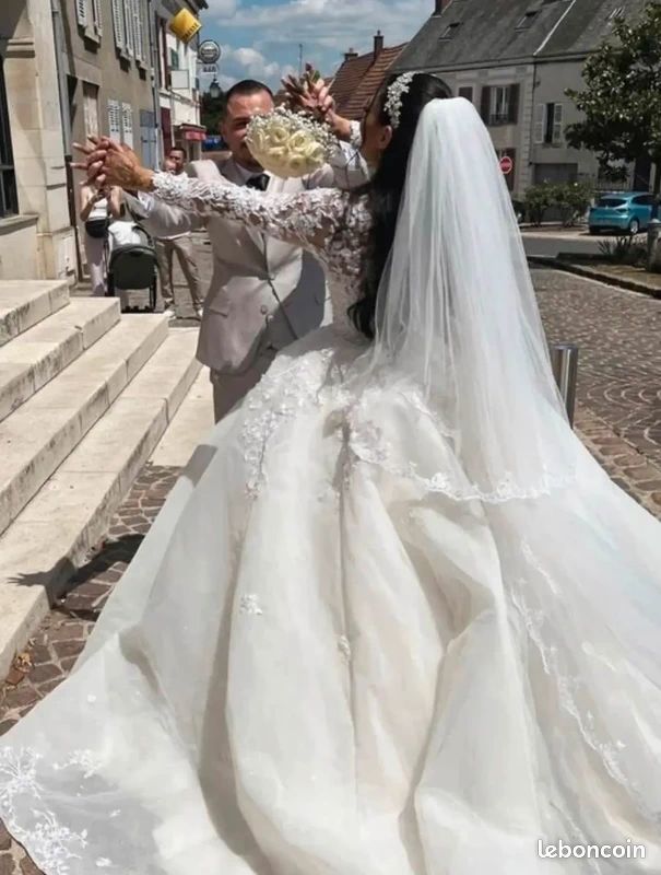 Robe de mariée (image 2)