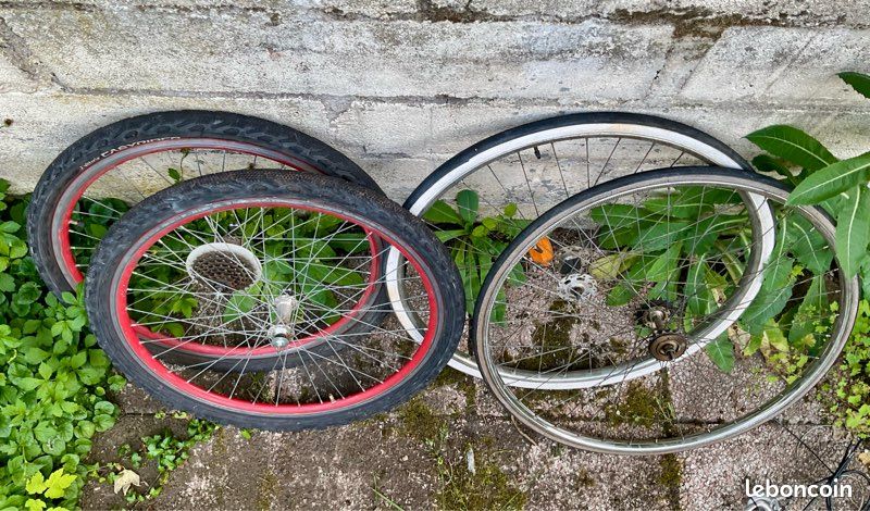 Qqes pièces vélo / VTT (cadres, jantes, freins….) (image 8)