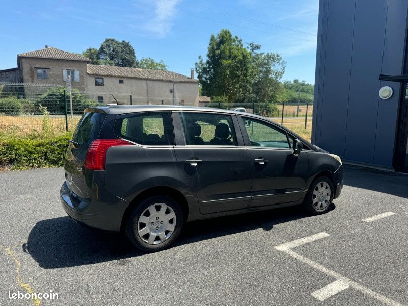 Peugeot 5008 1.6 BLUEHDI 120CH ACCESS BUSINESS S&S (image 4)