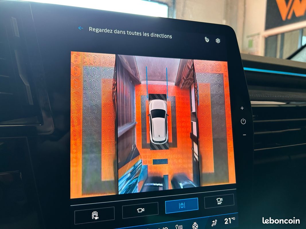 RENAULT Austral FULL HYBRID E-TECH 200 CH BVA ESPRIT ALPINE + PARK ASSIST + CAMERA 360 (image 20)