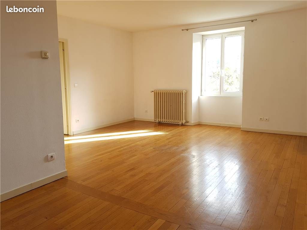 Appartement 4 pièces 87 m² · à Besançon · 87 m² · 870 €/mois