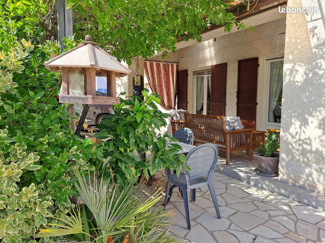 Maison 6 pièces 133 m² · à Vidauban · 133 m² · 454 000 €