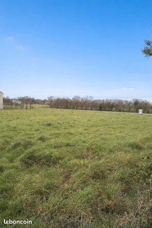 Terrain 950 m² ISSE