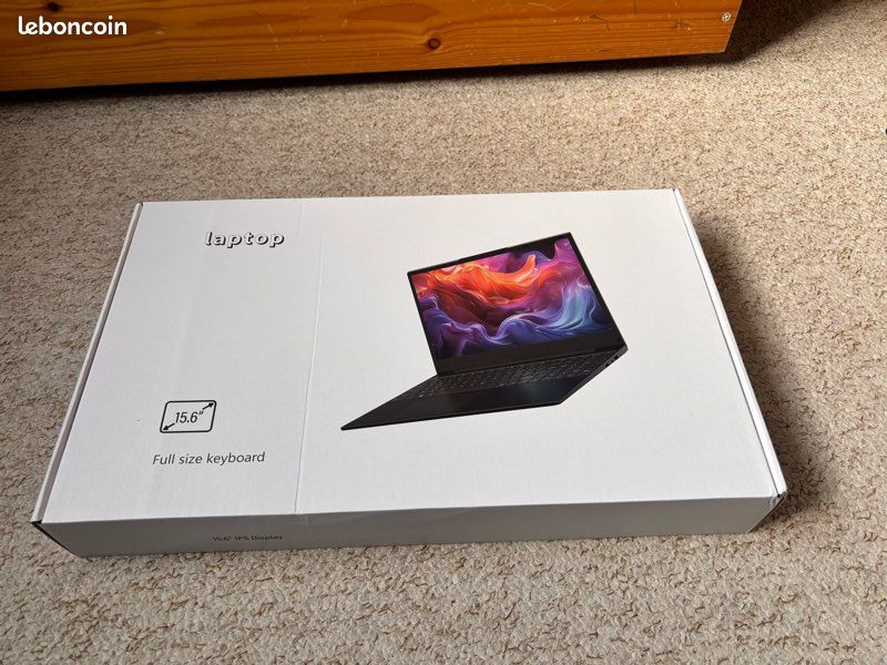 Ordinateur Portable 15.6" FHD IPS - AMD Ryzen 3, 16 Go RAM, 512 Go SSD, Windows 11 Pro, Léger