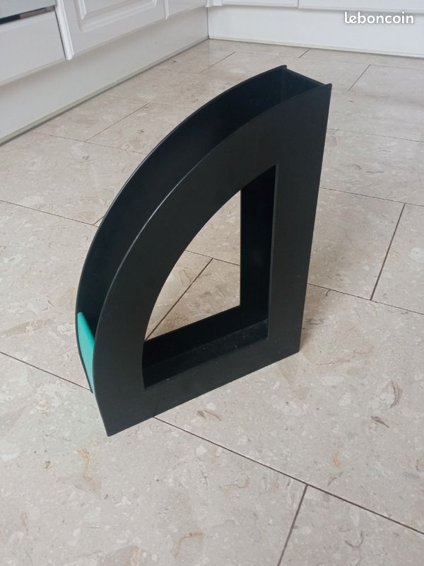 Porte-revues noir et vert (image 3)
