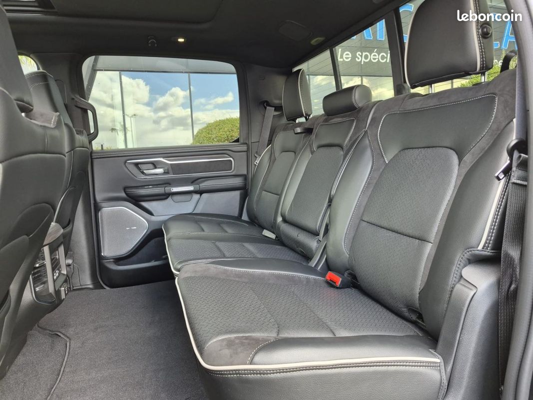 Dodge ram 1500 crew laramie sport night edition air rambox hayon multi (image 16)